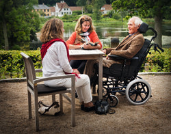 Invacare Rea Azalea Assist Multifunktionsrollstuhl