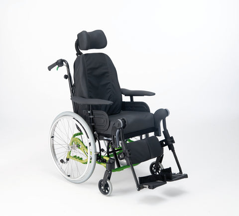Invacare Rea Azalea Minor Multifunktionsrollstuhl – für kleine Erwachsene und Jugendliche
