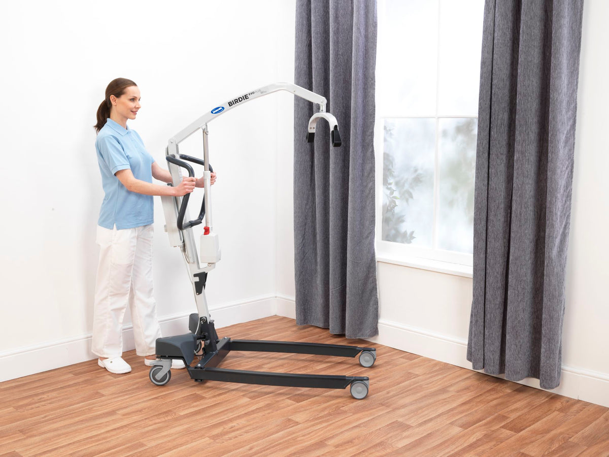 Invacare Birdie EVO PLUS elektrischer Patientenlifter bis 180 kg