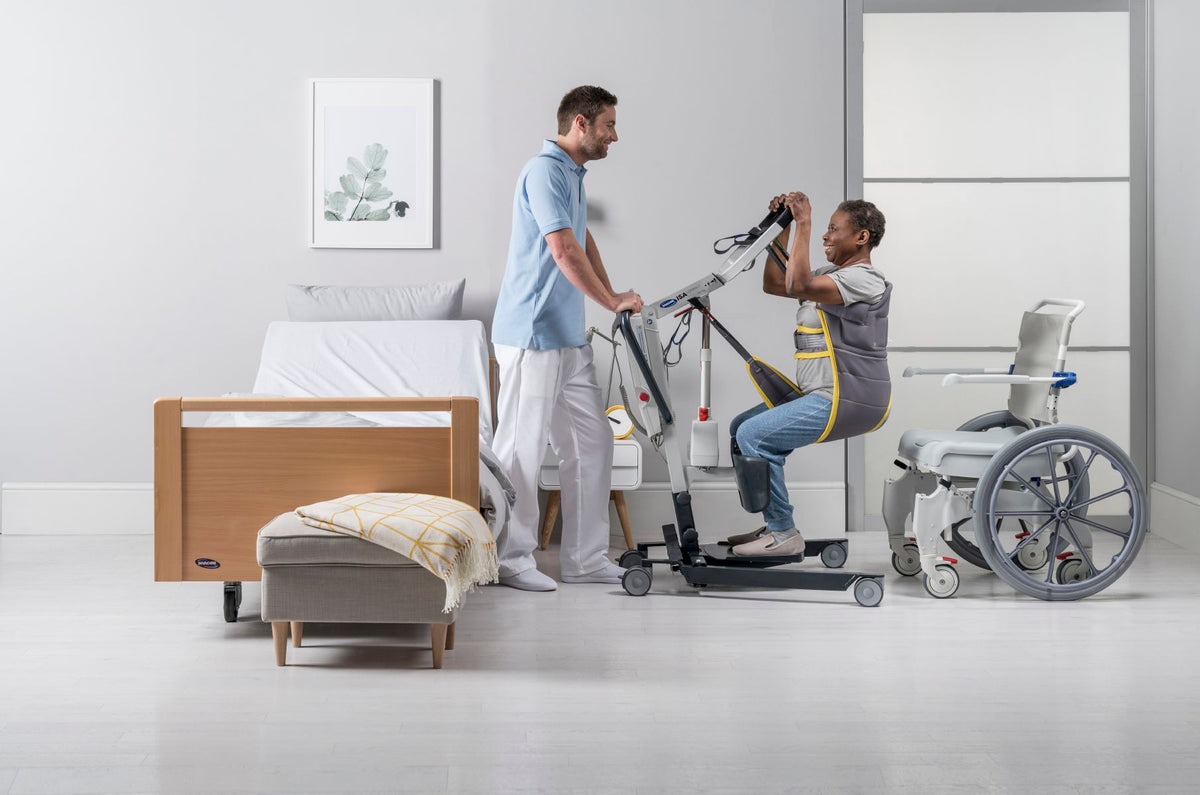 Invacare ISA COMPACT elektrische Aufstehhilfe bis 140 kg