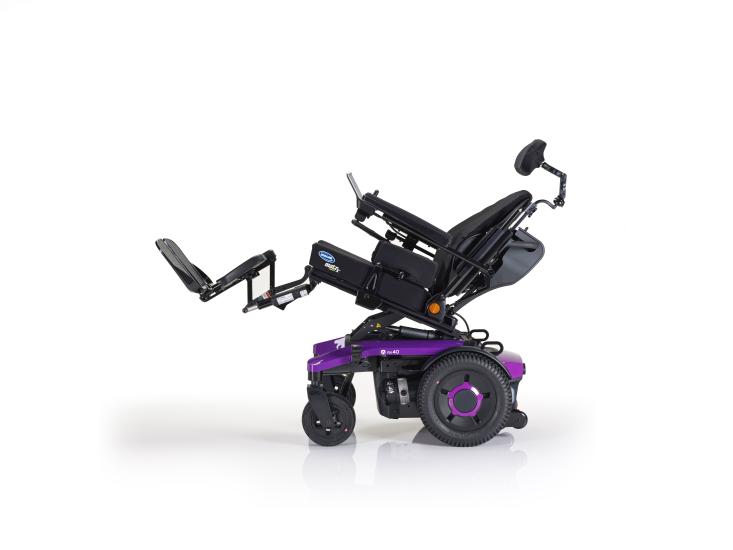 Invacare AVIVA RX40 ULM Elektrorollstuhl mit Sitzlifter