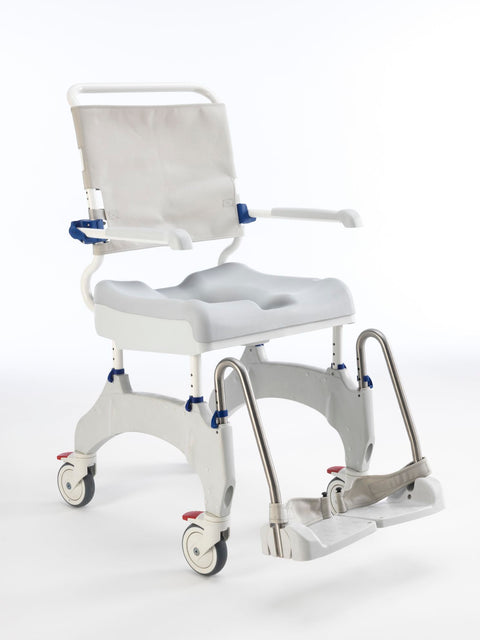 Invacare Aquatec Ocean Ergo Dusch- und Toilettenrollstuhl
